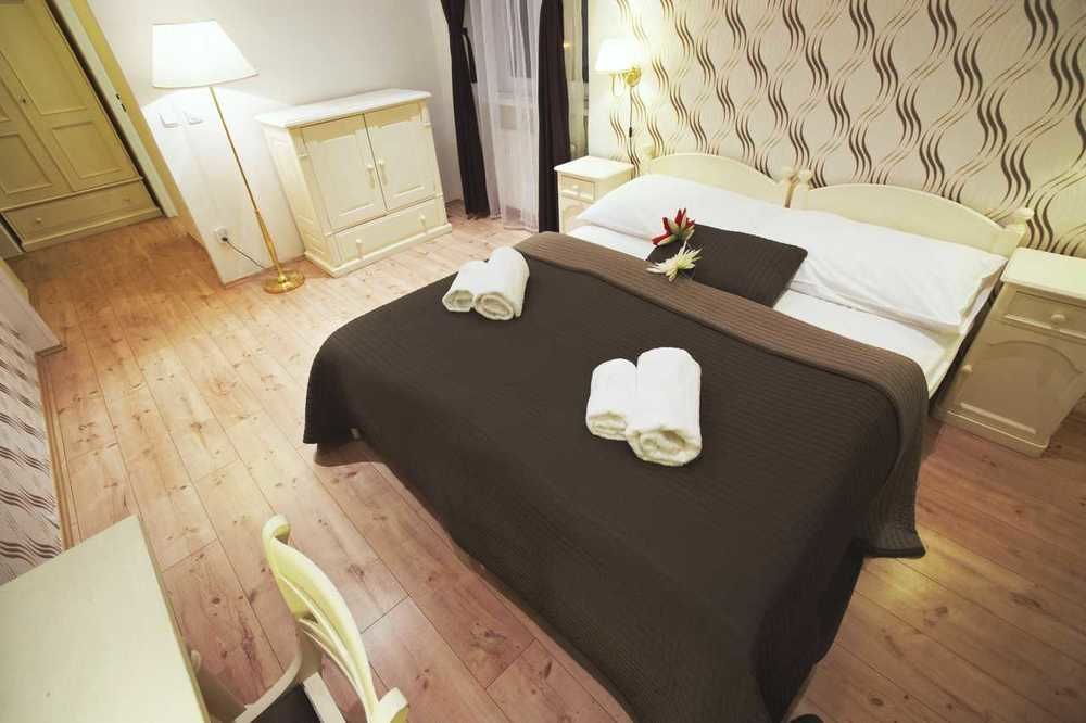 Hotel Nabucco Прага Екстер'єр фото