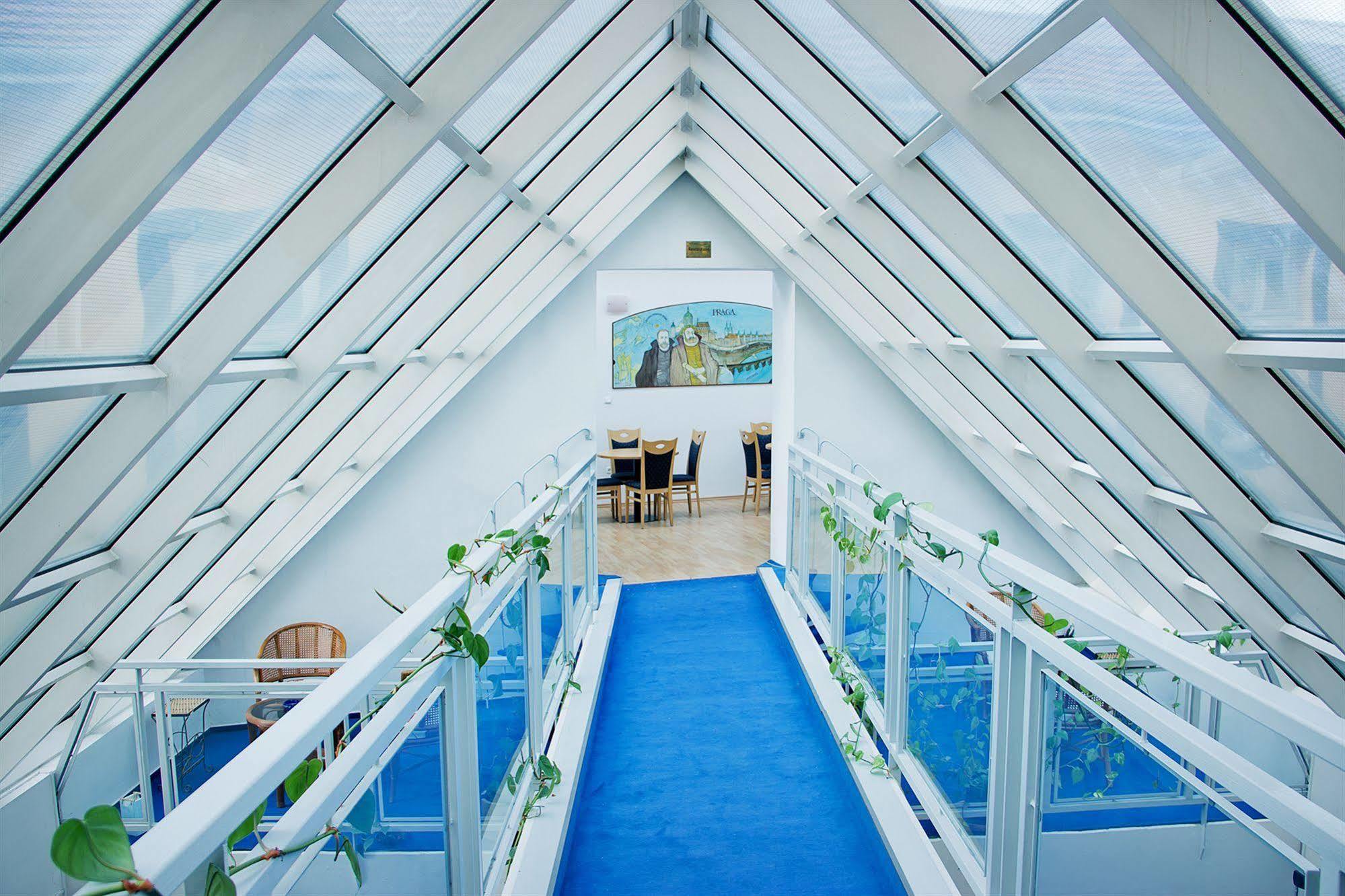 Hotel Nabucco Прага Екстер'єр фото